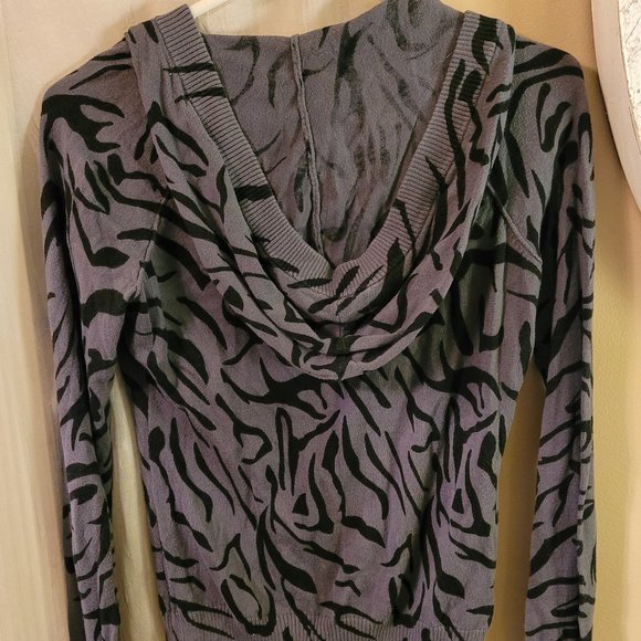 nollie Animal Print Sweater - Medium - Picture 3 of 4